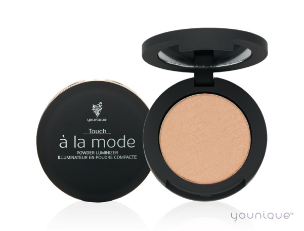 Younique Touch á la Mode Puder Luminizer